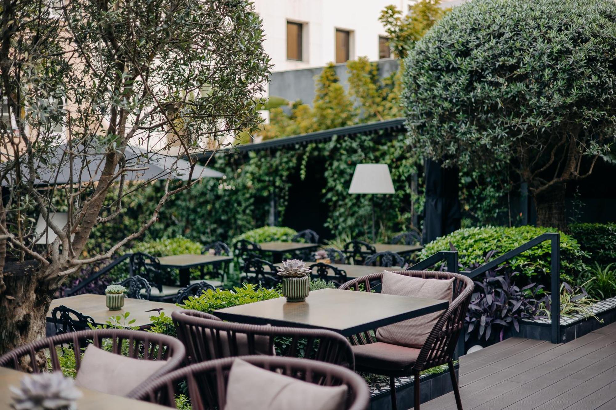 ליסבון 138 Liberdade Hotel מראה חיצוני תמונה The garden of the hotel